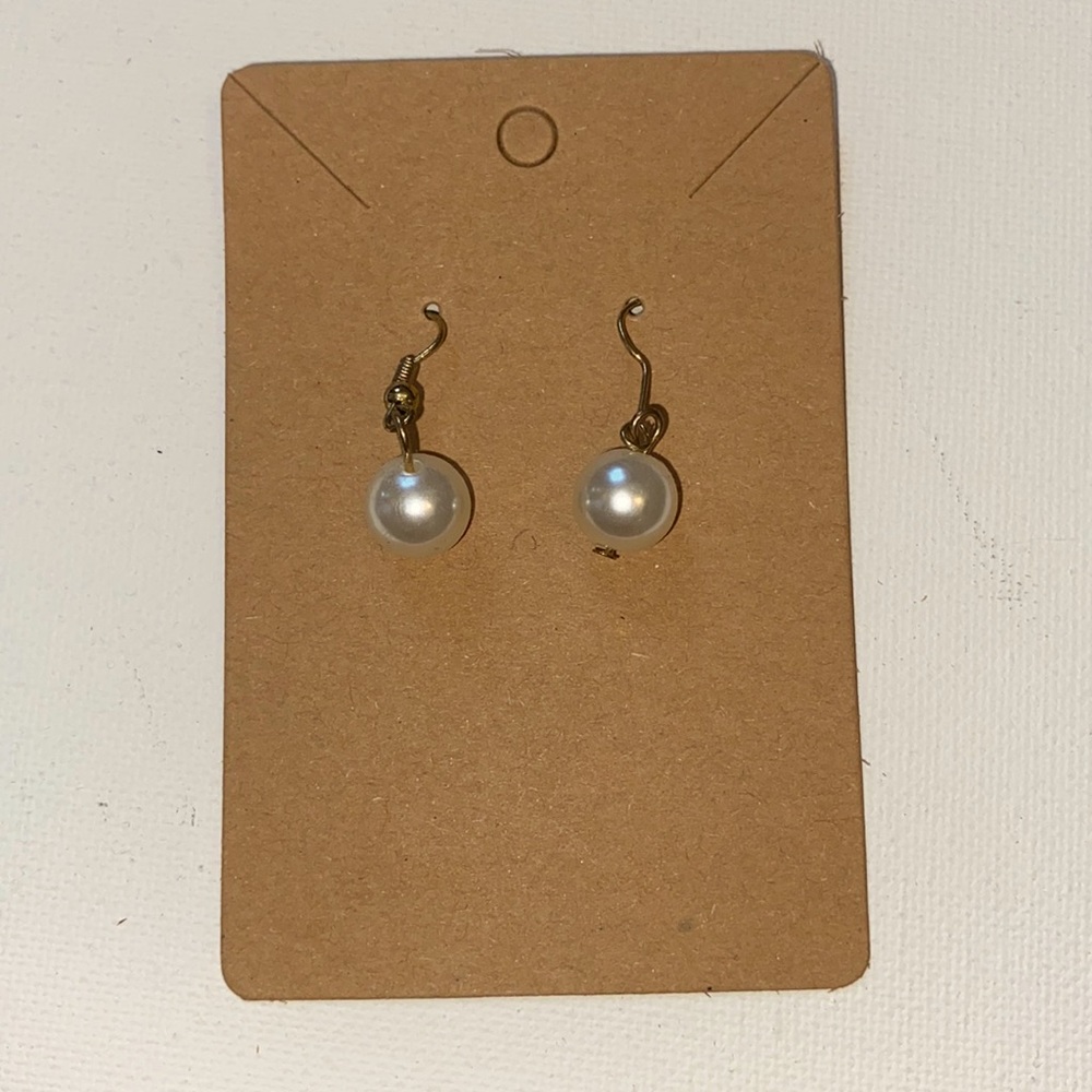 beautiful pearl dangle earrings